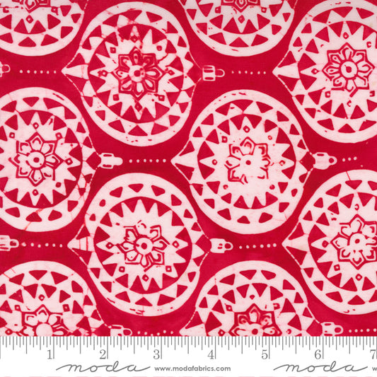 Moda - Felicity Batiks - Red