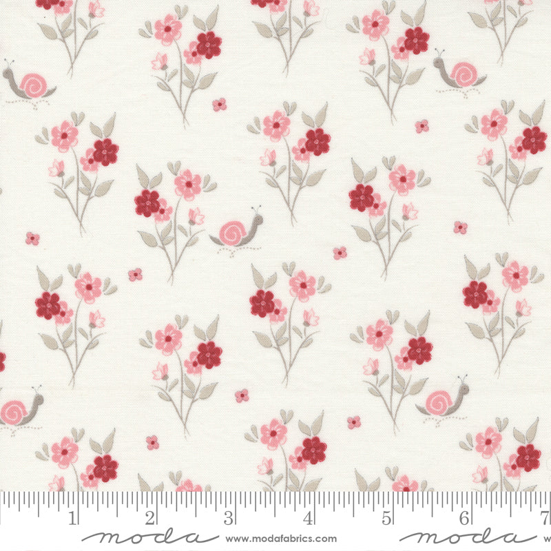 Moda - The Flower Farm by Bunny Hill Designs